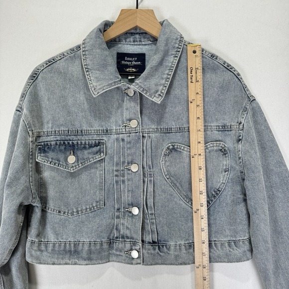 Ashley Vintage Charm Jacket Womens Small Blue Crop Heart Patch Y2K Light Denim - Picture 11 of 11
